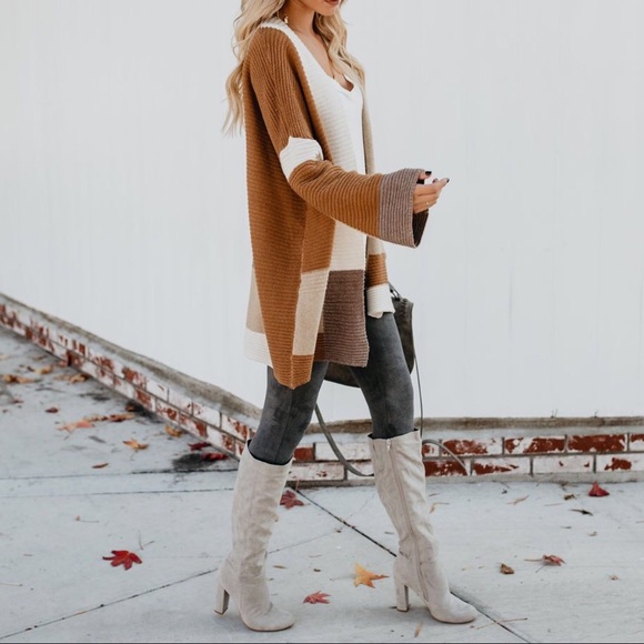 Creamy Colorblock Cardigan - Picture 4 of 8